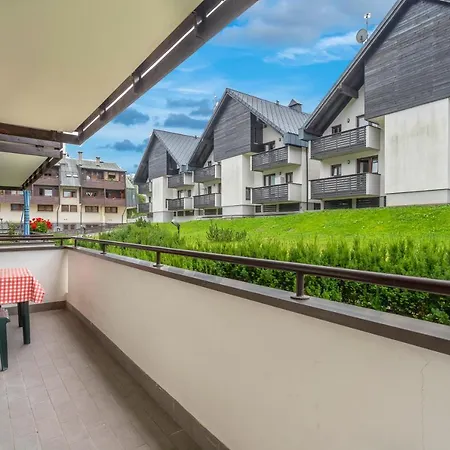 Tarvisio Charming Flat With Nature View And Parking Appartement